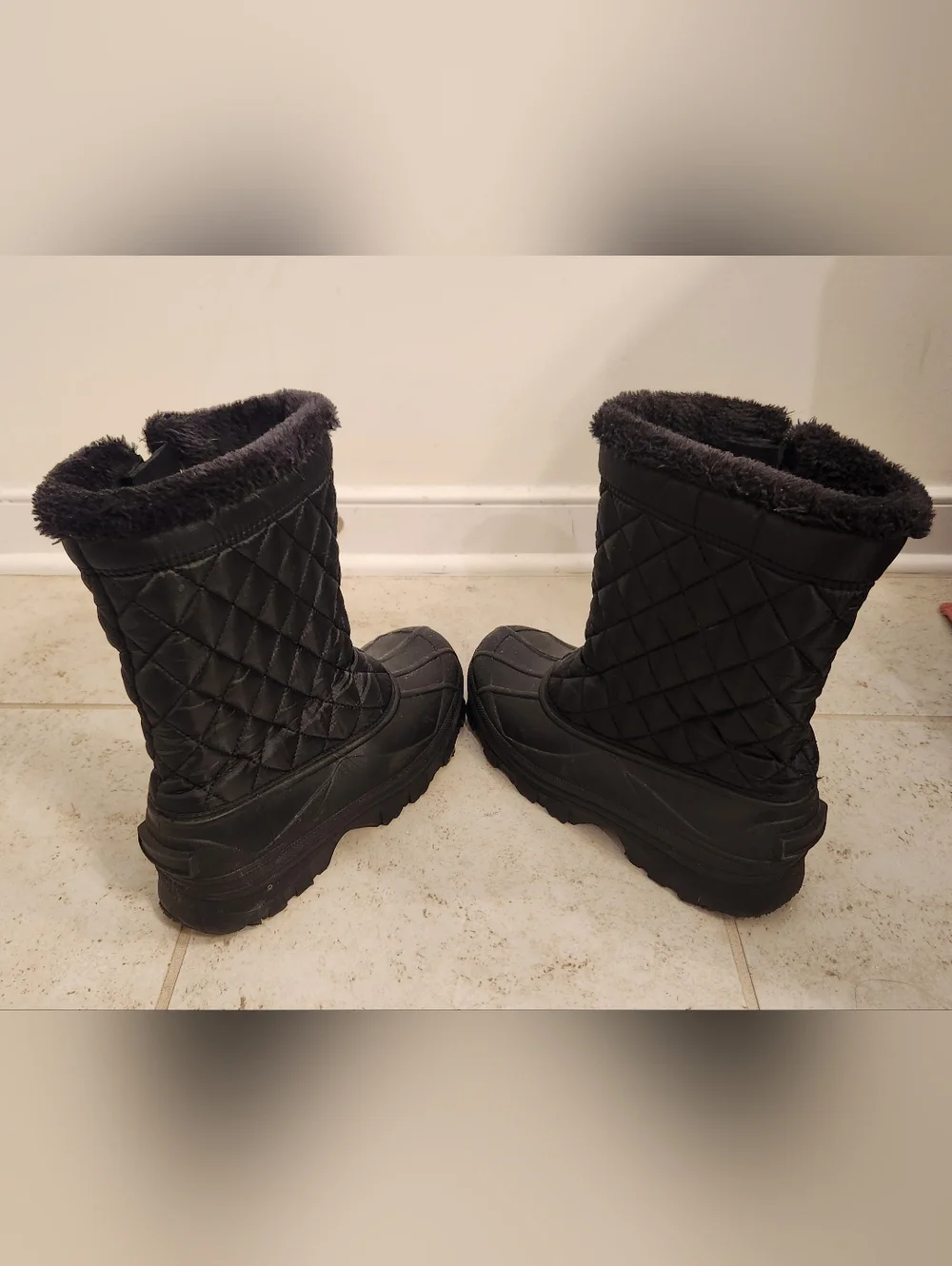 Women's Size 10 Black Winter ‎ Quilted Waterproof Snow Boots